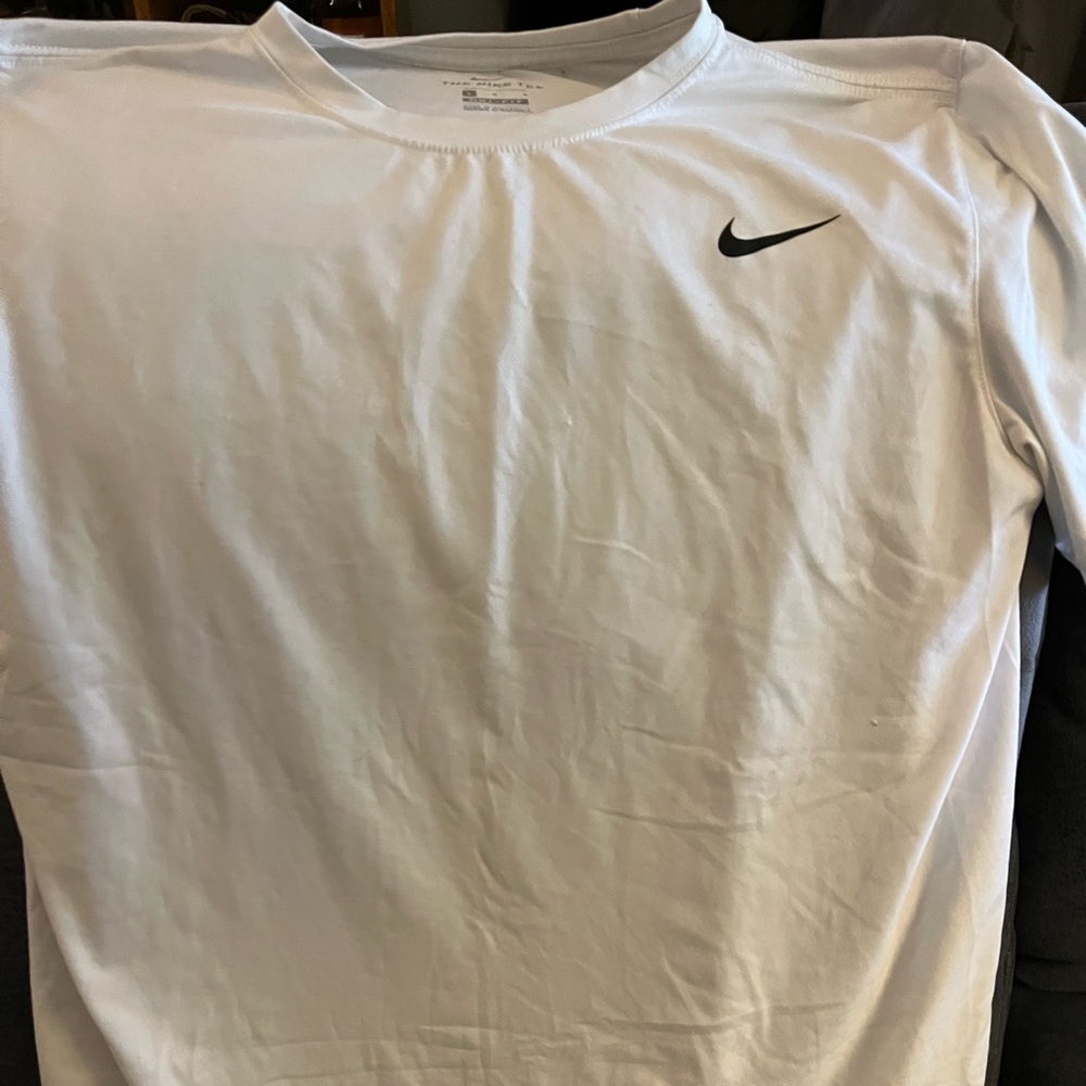 White Nike T